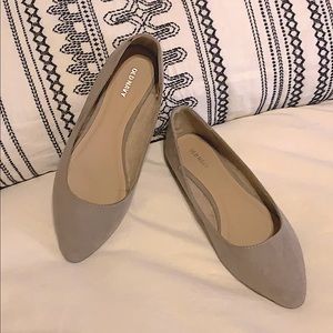 Taupe/gray flats-discounted shipping!